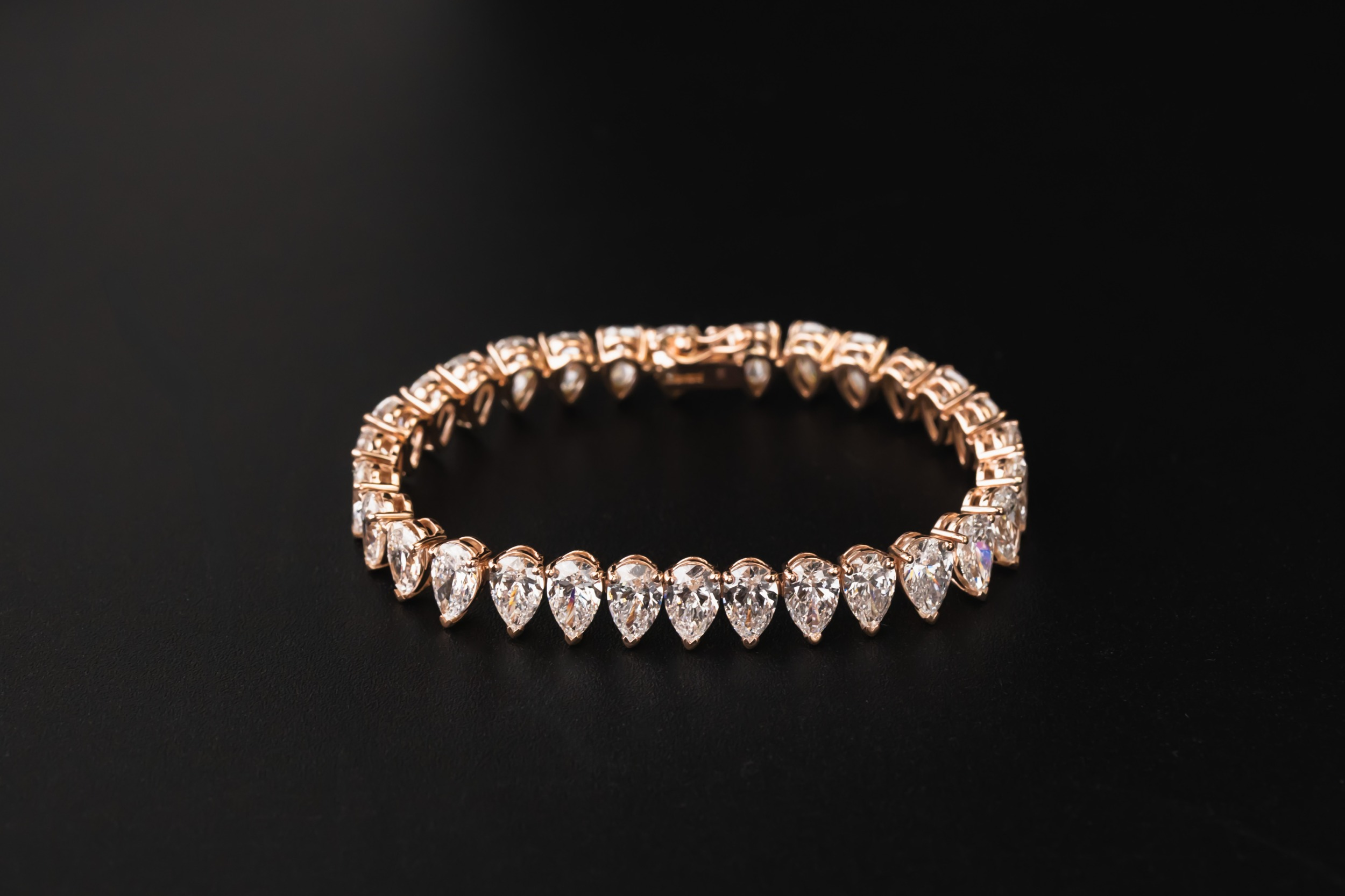 9ct Rose Gold Pear Shaped Lab Diamond Tennis Bracelet 21ct 16.5g