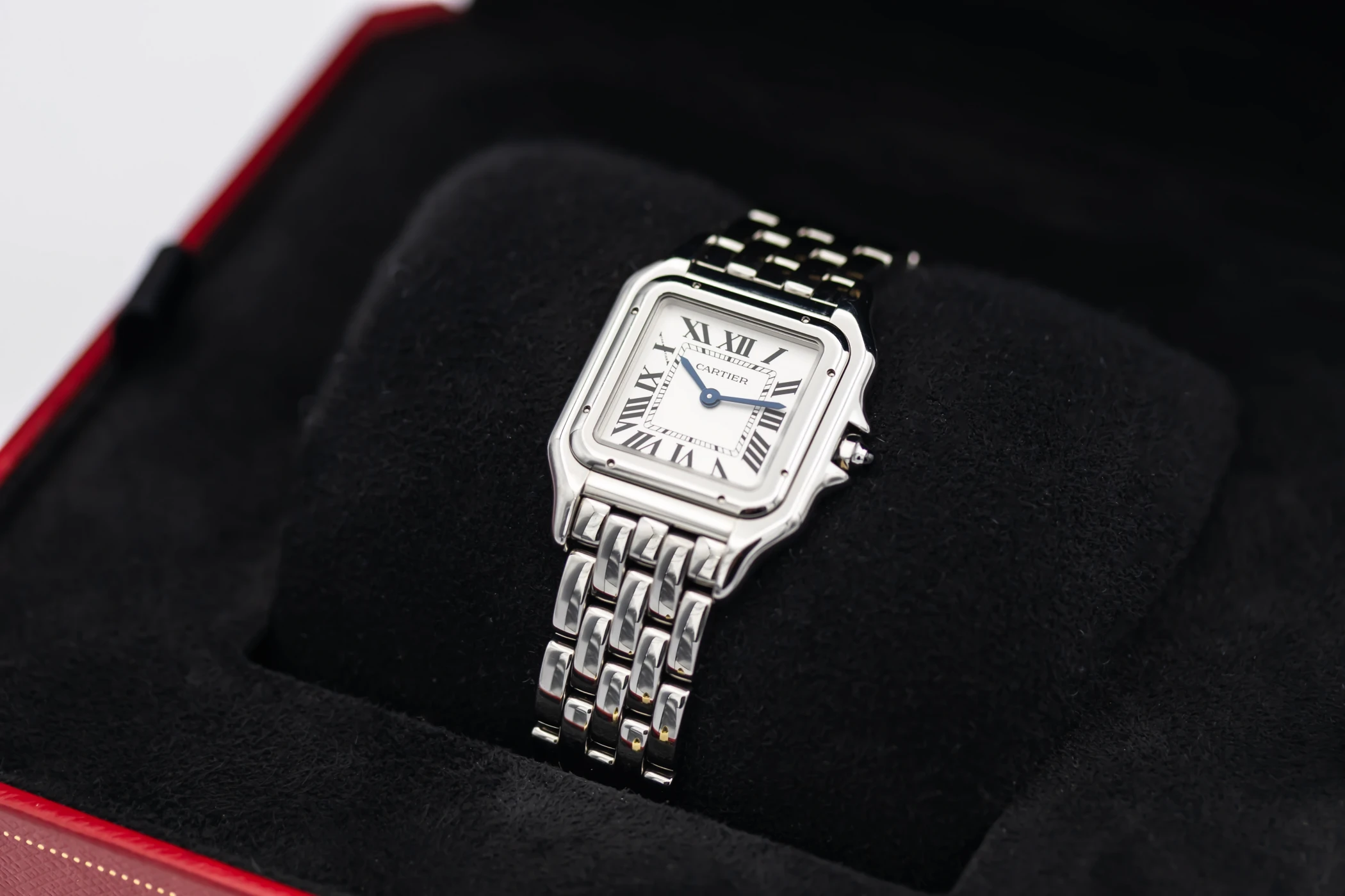 Cartier Panthere de Cartier 27x37mm Stainless Steel WSPN0007 2023