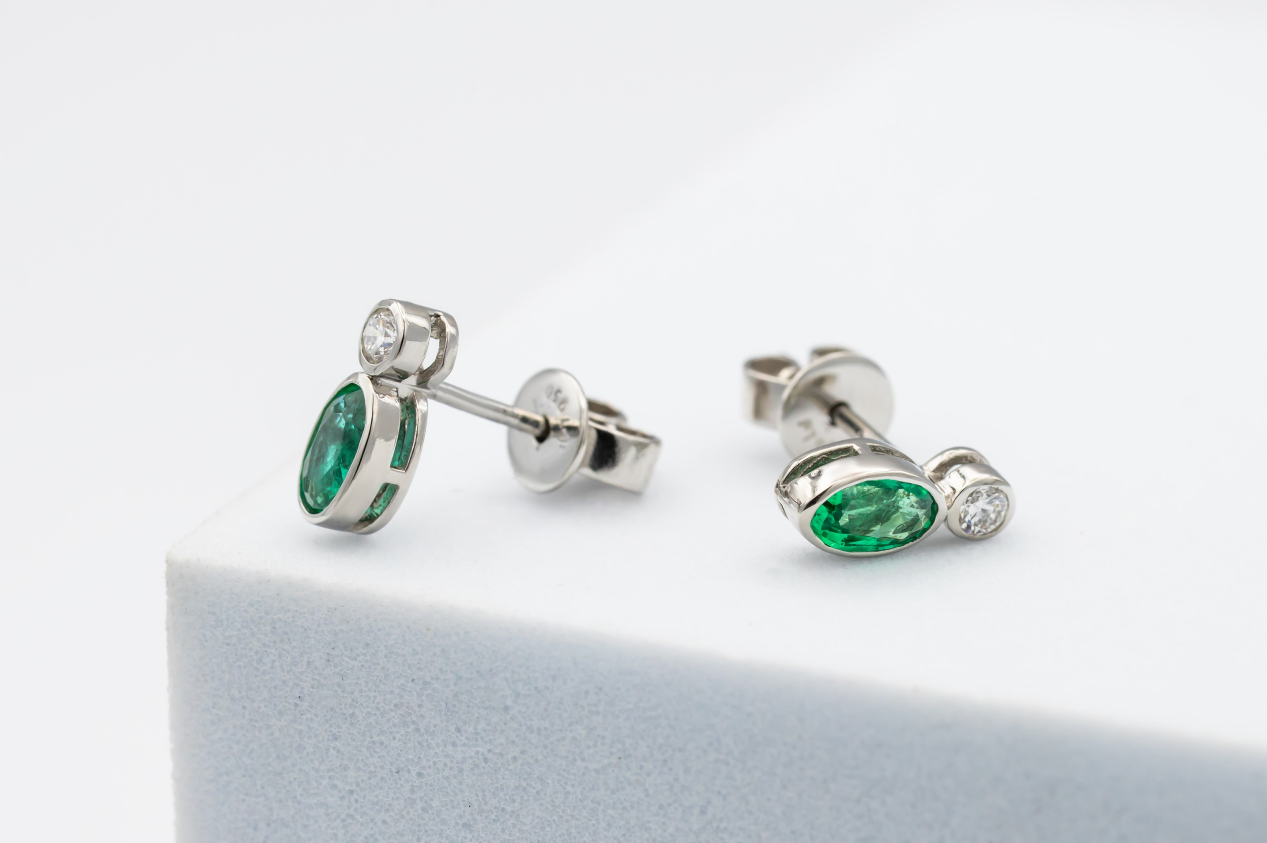 Platinum Diamond & Emerald Stud Earrings 0.10ct
