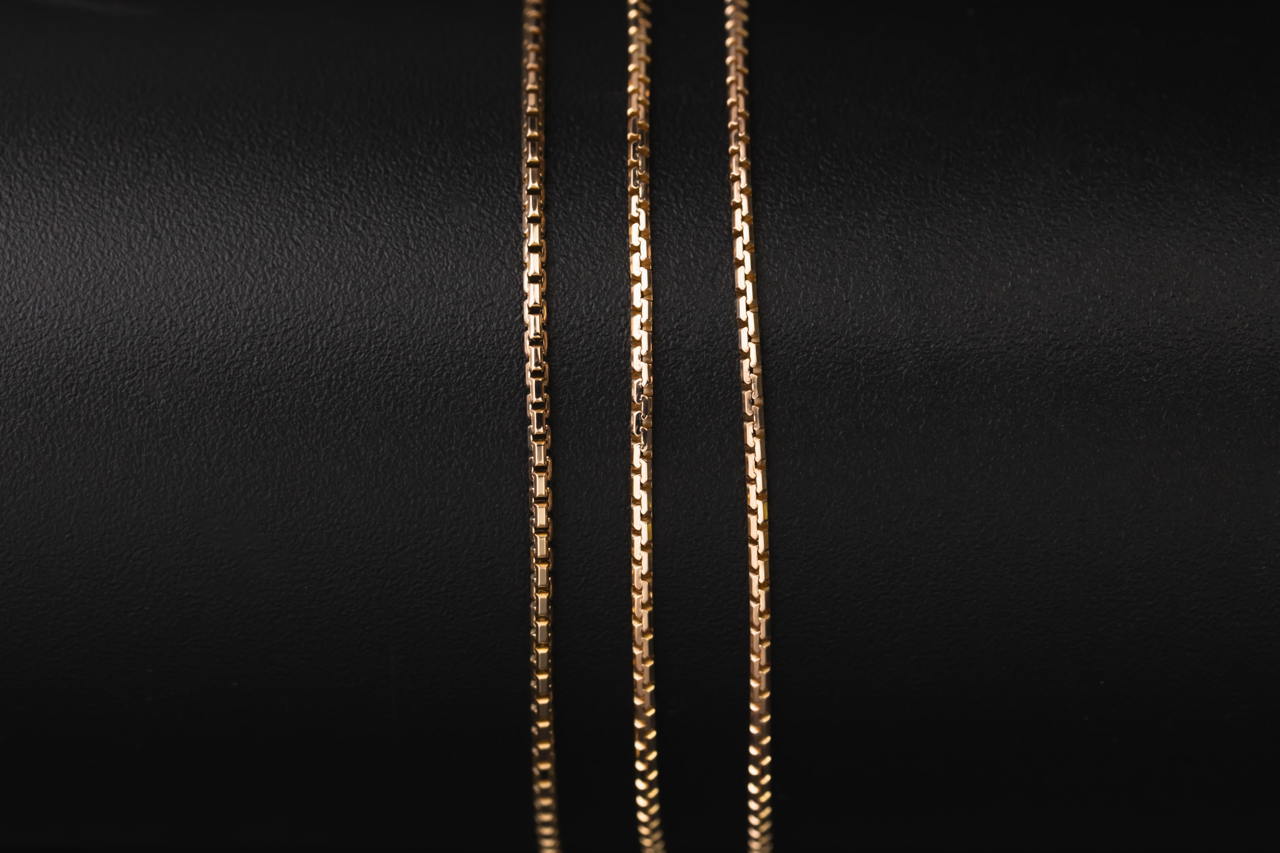 9ct Yellow Gold Flat Cuban Chain 18" 5.4g