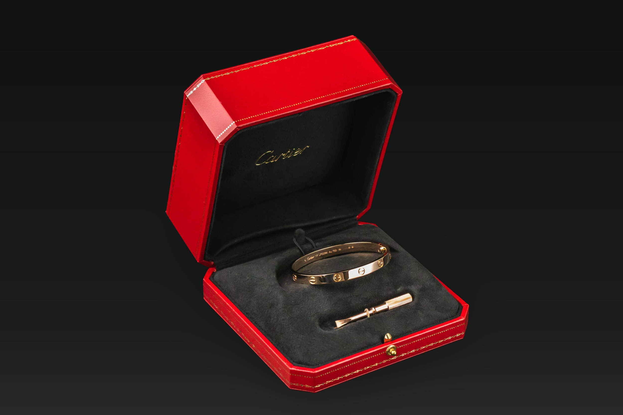 Cartier LOVE Classic 18ct Rose Gold Bracelet Size 17 30.6g Authentic Box