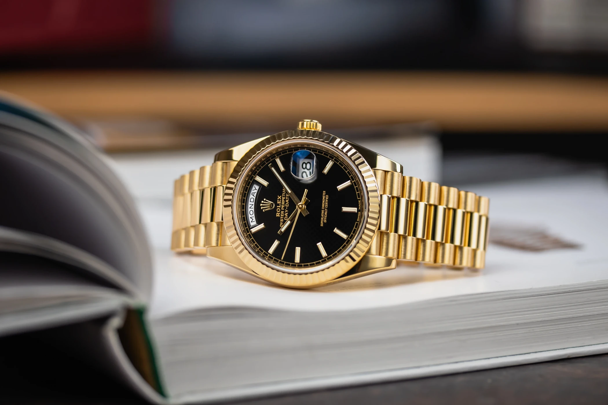 Rolex Day-Date 40mm 18ct Yellow Gold Presidential 228238 2016