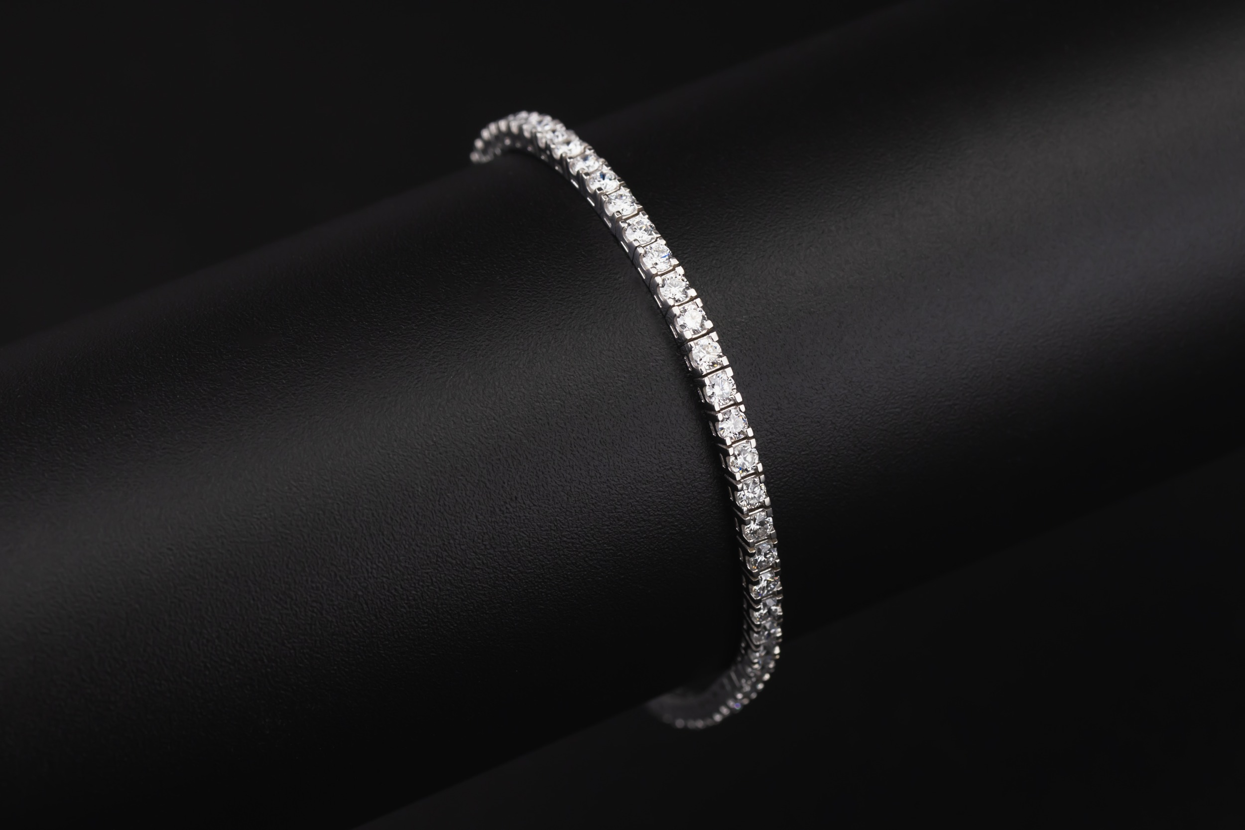 Sterling Silver Lab Grown Brilliant Cut Diamond Tennis Bracelet 4.07ct