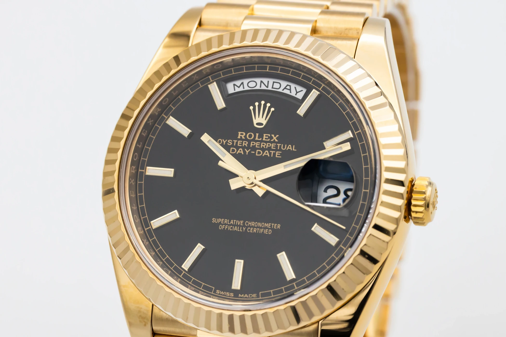 Rolex Day-Date 40mm 18ct Yellow Gold Presidential 228238 2016