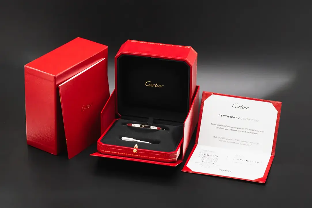 Shop Branded Jewellery