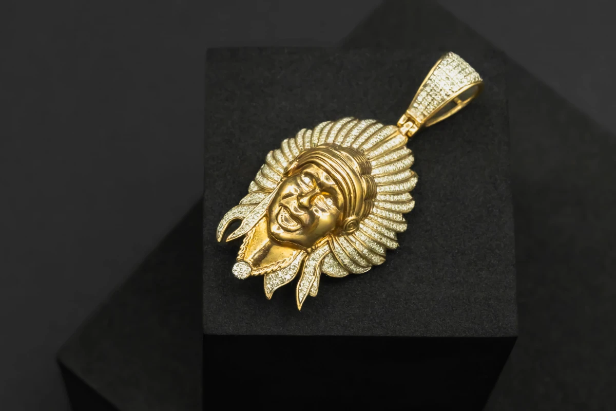 Gold indian sale head pendant