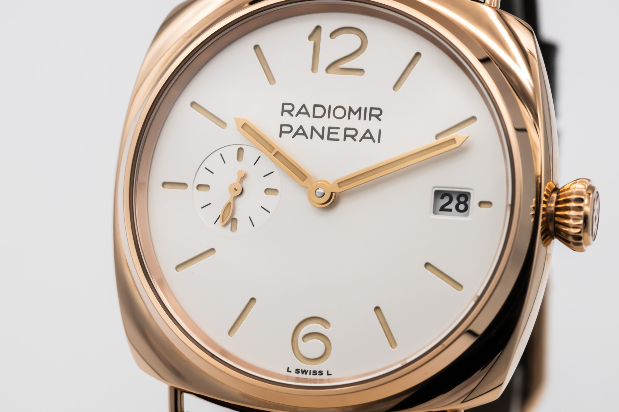 Panerai Radiomir Quaranta Goldtech 40mm Brown Leather PAM01026 2024 UNWORN