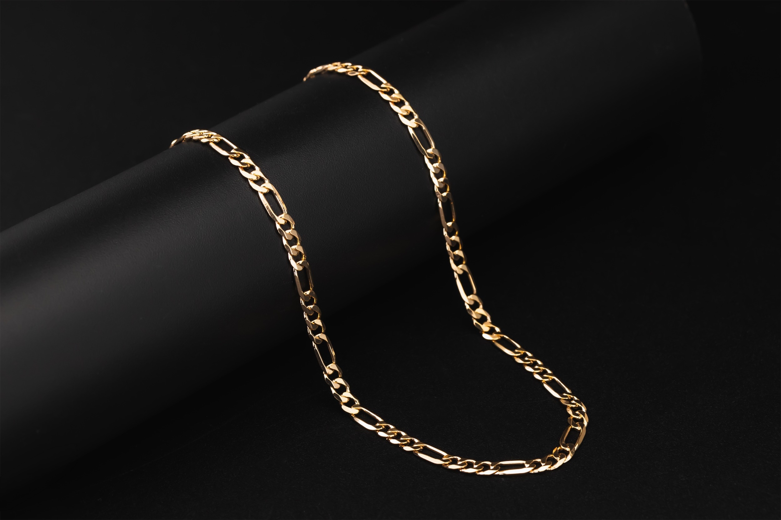 9ct Yellow Gold Curb Chain 24" 4.6mm 17.68g