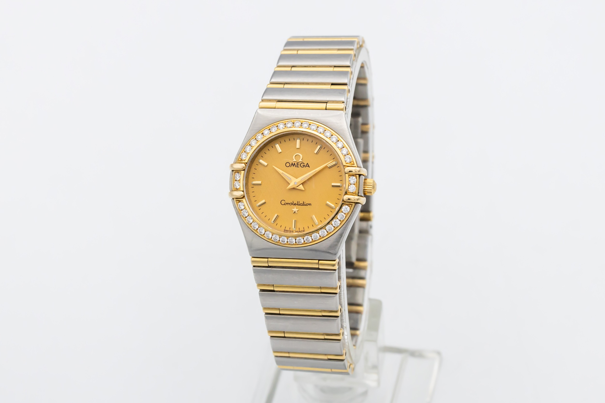 OMEGA Constellation 25mm 18ct Yellow Gold & Steel 6552/864 Circa 2000s