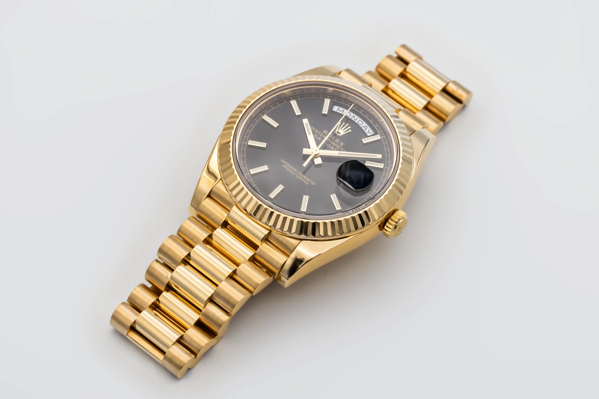 Rolex Day-Date 40mm 18ct Yellow Gold Presidential 228238 2016