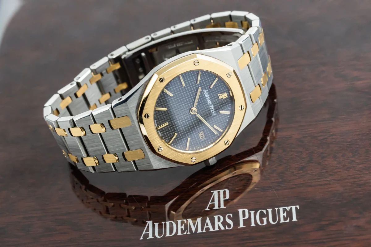 Audemars piguet 2025 royal oak finance