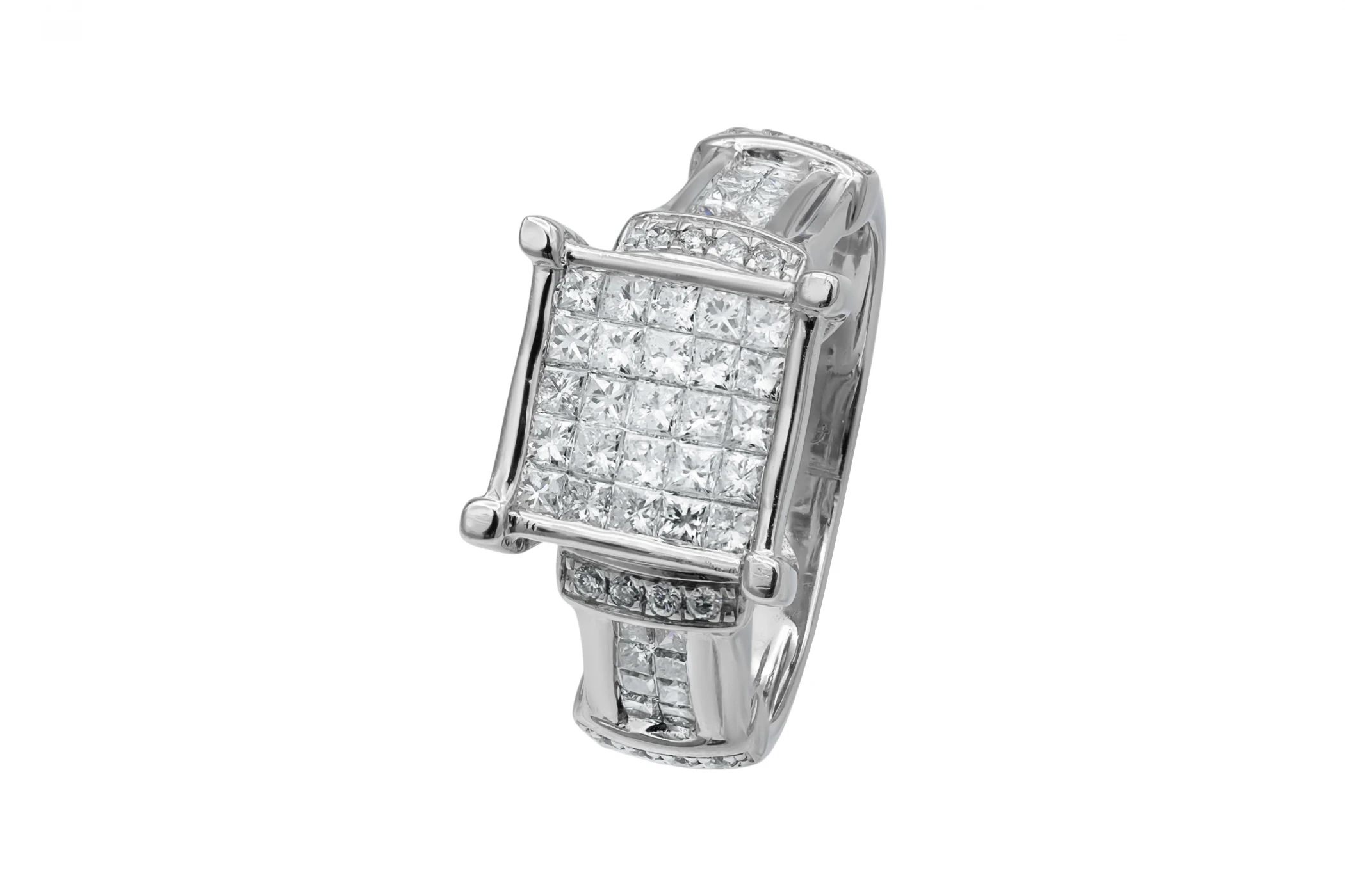 14ct White Gold Diamond Princess & Round Cut Pave Ring 5.8g