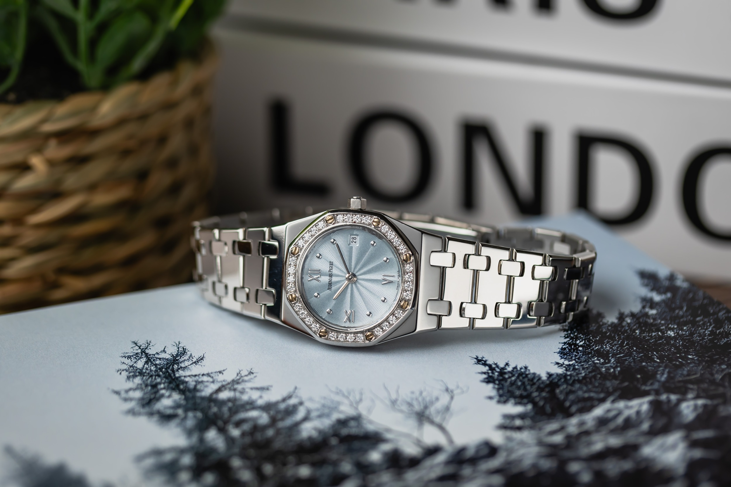 Audemars Piguet Royal Oak 25mm Stainless Steel 67373ST Circa 1990s