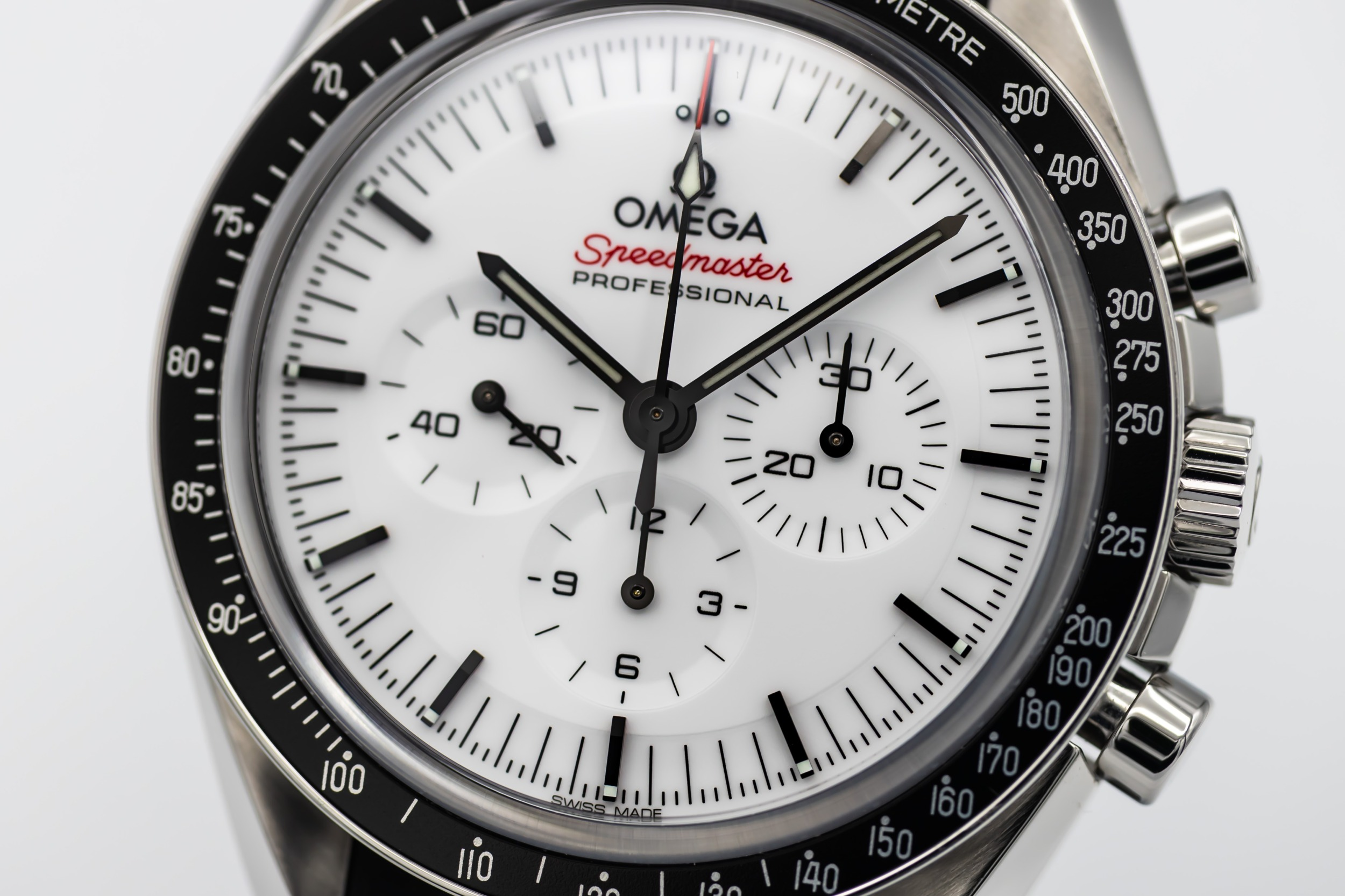 OMEGA Speedmaster Moonwatch Black Rubber 42mm 310.32.42.50.04.001 2025