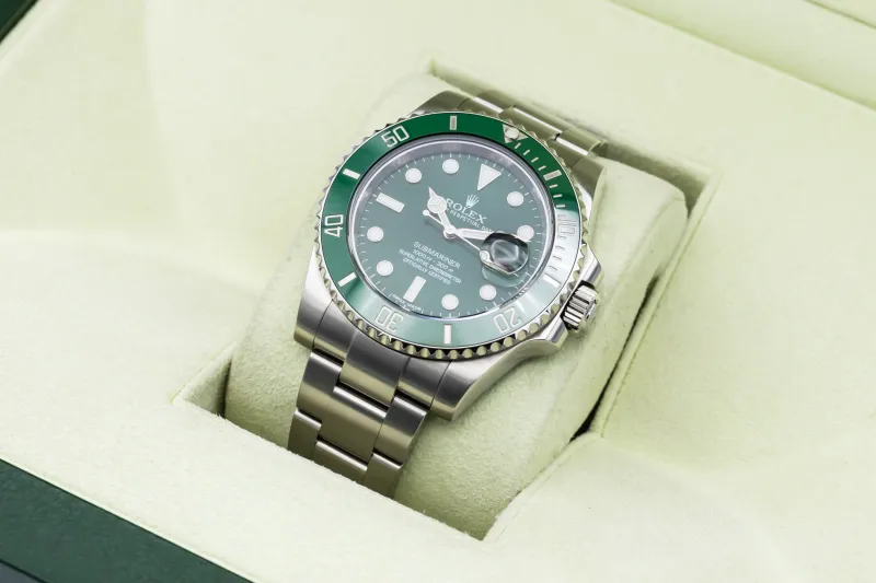Rolex Submariner Date 40mm 'Hulk' Stainless Steel Oyster 116610LV 2014
