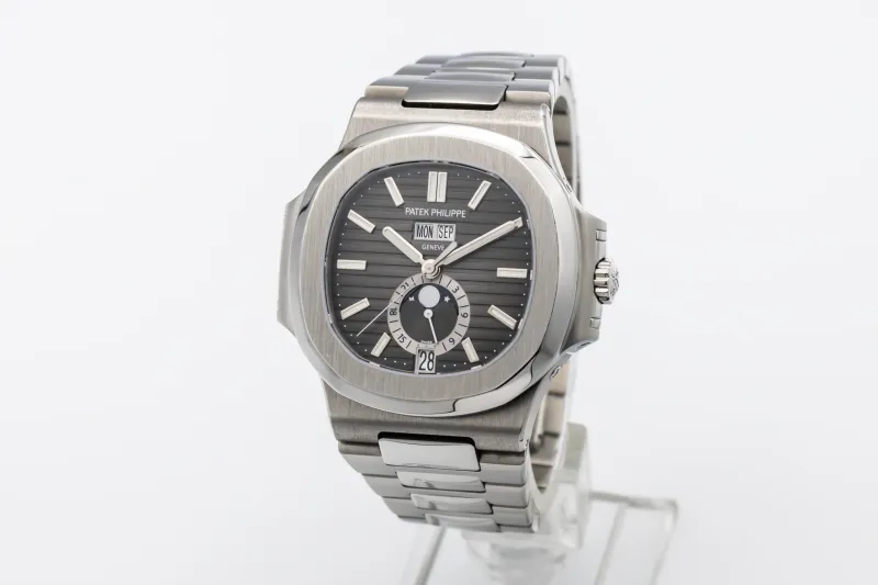 Patek Philippe Nautilus 40.5mm Stainless Steel 5726/1A-001 2016