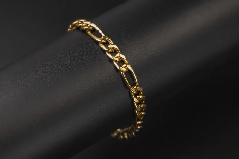 18ct Yellow Gold Curb Bracelet 8" 9.2g