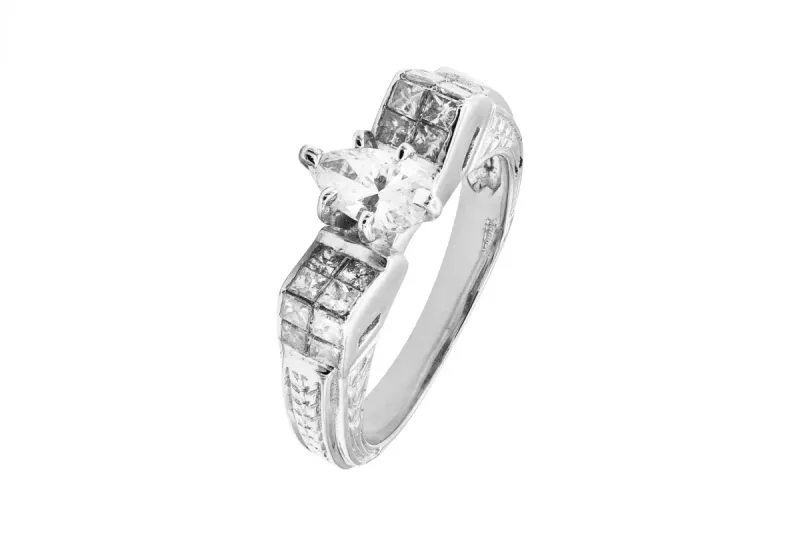 14ct White Gold Princess Cut Diamond Three Stone Ring With Detailed Shoulders 1.00ct