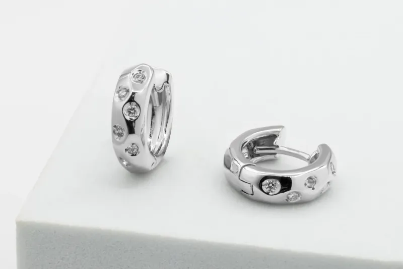 18ct White Gold Diamond Huggie Hoop Earrings 0.24ct