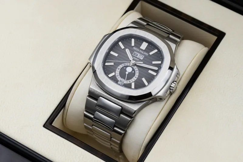 Patek Philippe Nautilus 40.5mm Stainless Steel 5726/1A-001 2016