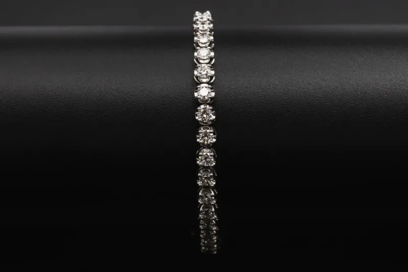 14ct White Gold Round Brilliant Diamond Tennis Bracelet 5.47cts