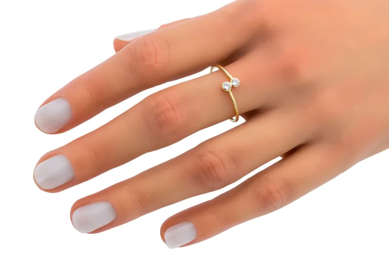 14ct Yellow Gold White Cubic Zirconia Two Stone Ring Size P