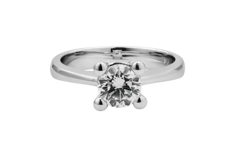 18ct White Gold Diamond Solitaire Engagement Ring 0.80ct 4.1g