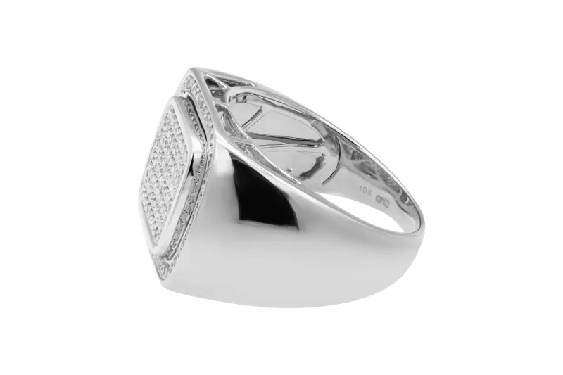 9ct White Gold Diamond Ring 0.57ct 10.9g