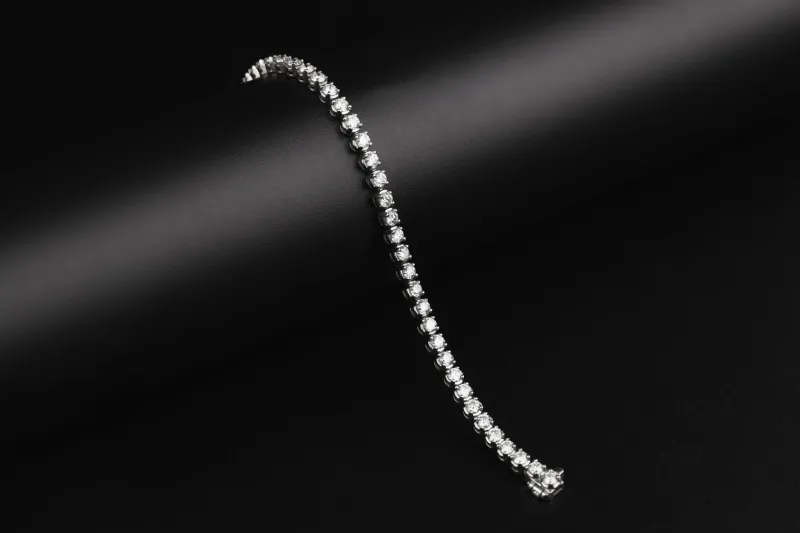 Above Earth 14ct White Gold Lab Grown Diamond Tennis Bracelet 4.98ct