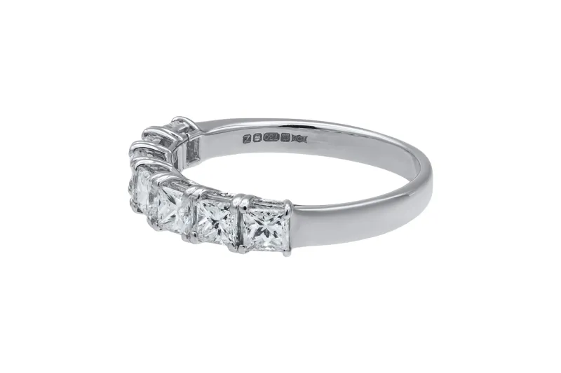 18ct White Gold Princess Cut Diamond 7 Stone Ring 1.05ct