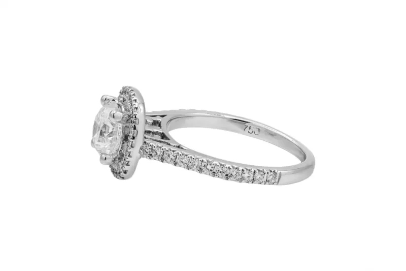 18ct White Gold Round Brilliant Halo Diamond Engagement Ring 1.35ct