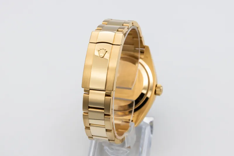 Rolex Sky-Dweller 42mm 18ct Yellow Gold Oyster 326938 2022