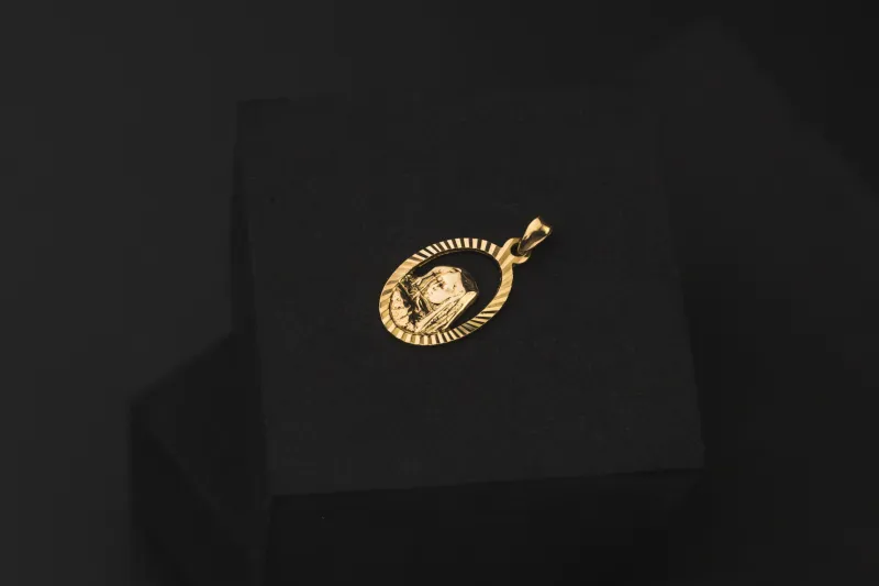 14ct Yellow Gold Virgin Mary Pendant 23x12mm