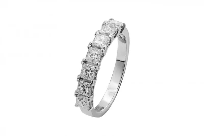 18ct White Gold Princess Cut Diamond 7 Stone Ring 1.05ct