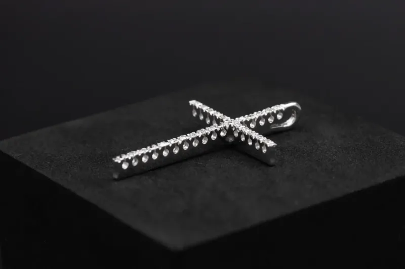 14ct White Gold Round Brilliant Diamond Cross Pendant 0.15ct