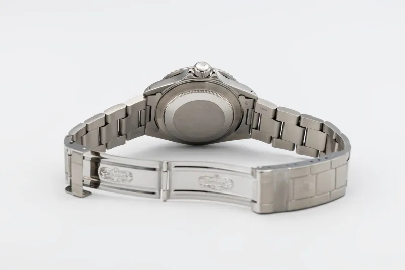 Rolex Submariner Date 40mm Stainless Steel Oyster 16800 1986