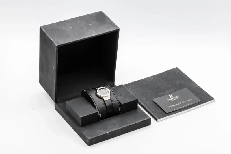 Hublot Classic Fusion 28mm Black Rubber B1395.1 2007