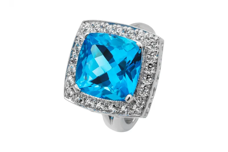 18ct White Gold Diamond & Cushion Cut Aquamarine Ring 6.20ct