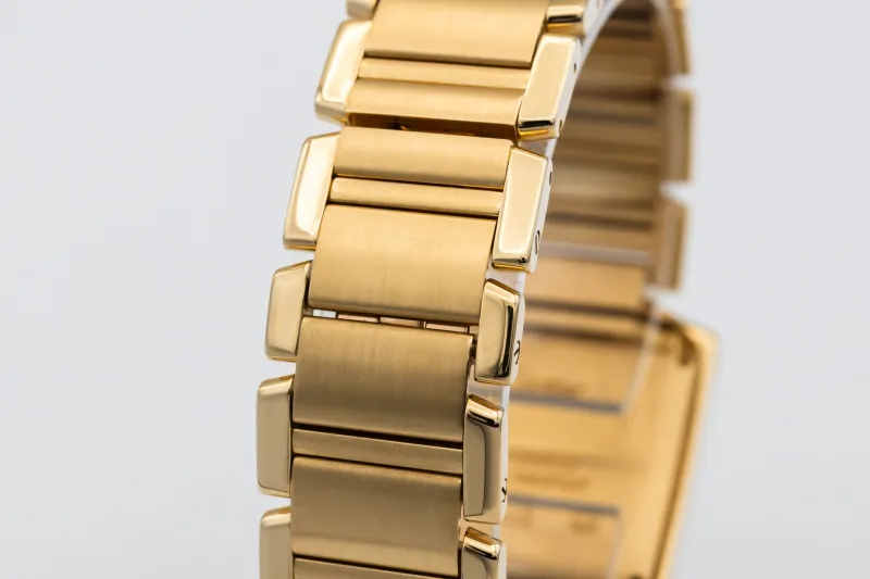 Cartier Tank Francaise 28mm x 32mm 18ct Yellow Gold W50001R2/1840 2003