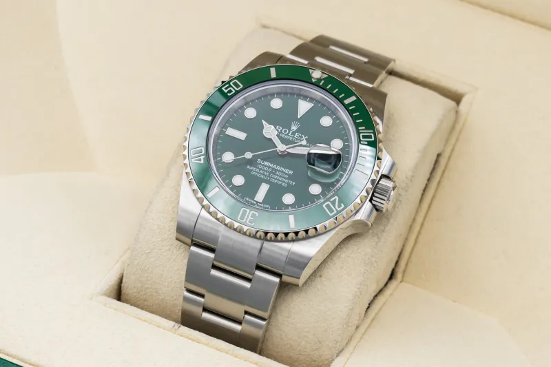Rolex Submariner 40mm 'Hulk' Stainless Steel Oyster 116610LV 2017 UNWORN