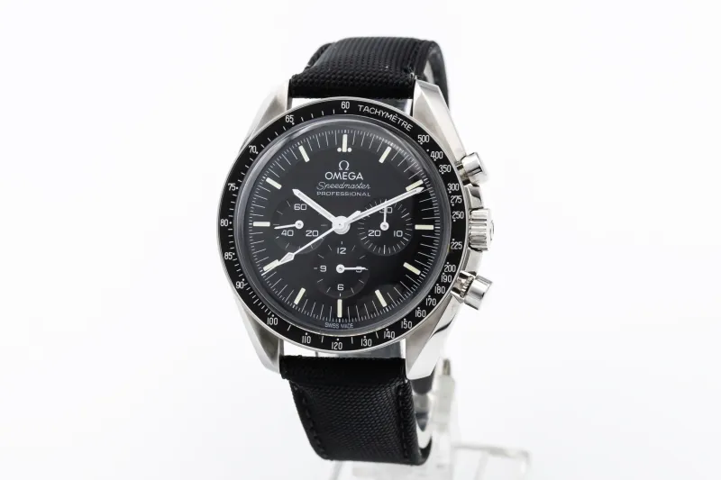 OMEGA Speedmaster Professional Moonwatch Fabric 42mm 310.32.42.50.01.001 2026