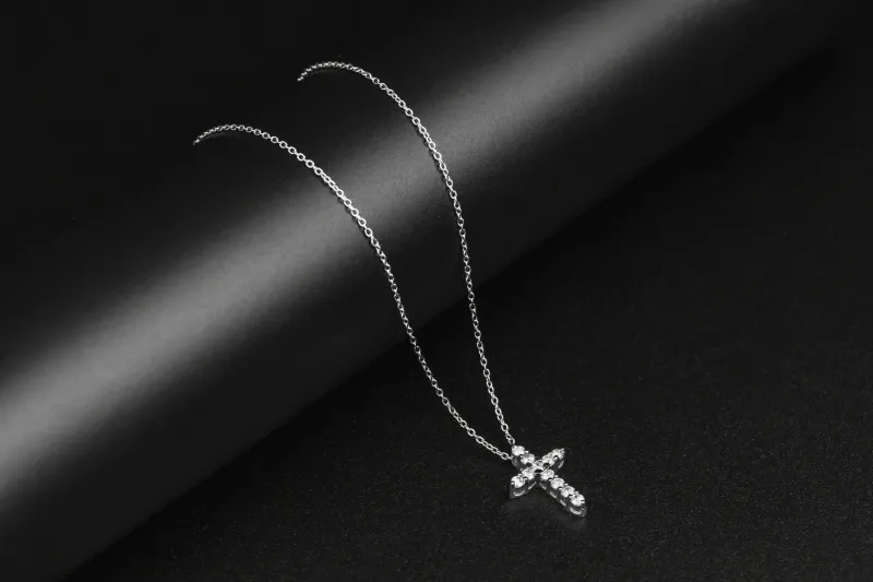 18ct White Gold Natural Diamond Cross & Anchor Link Chain 0.30ct G VS 18" 3.4g