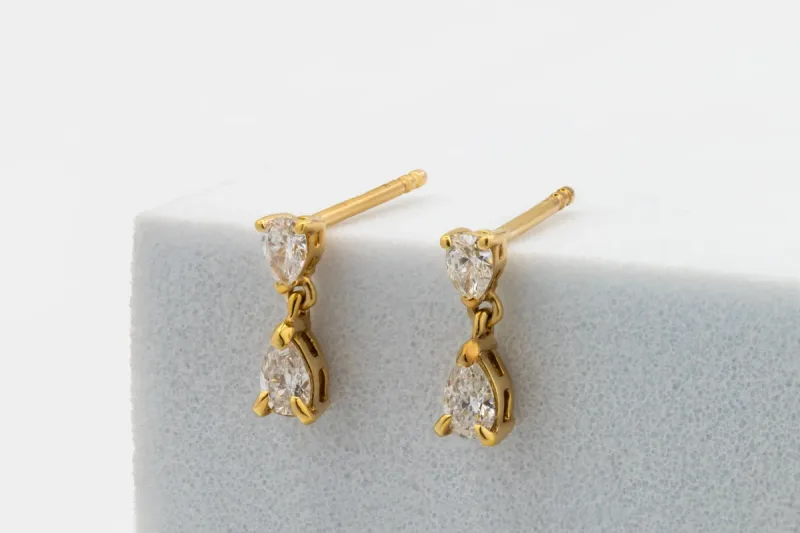 18ct Yellow Gold Drop-Down Pear Shape Diamond Earrings 0.50ct