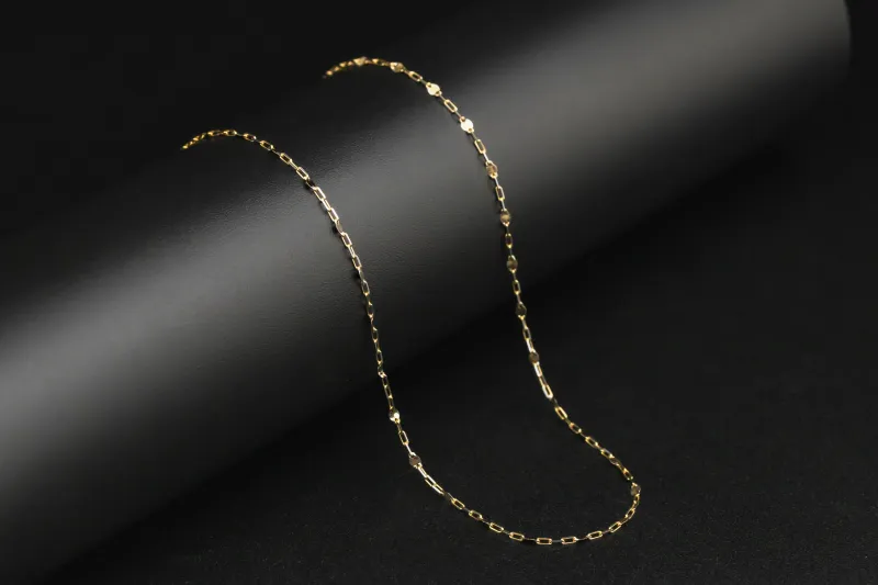 18ct Yellow & White Gold Two Tone Chain Necklace 15" 1.8g