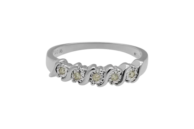 9ct White Gold Diamond Ring 0.05ct 2.1g