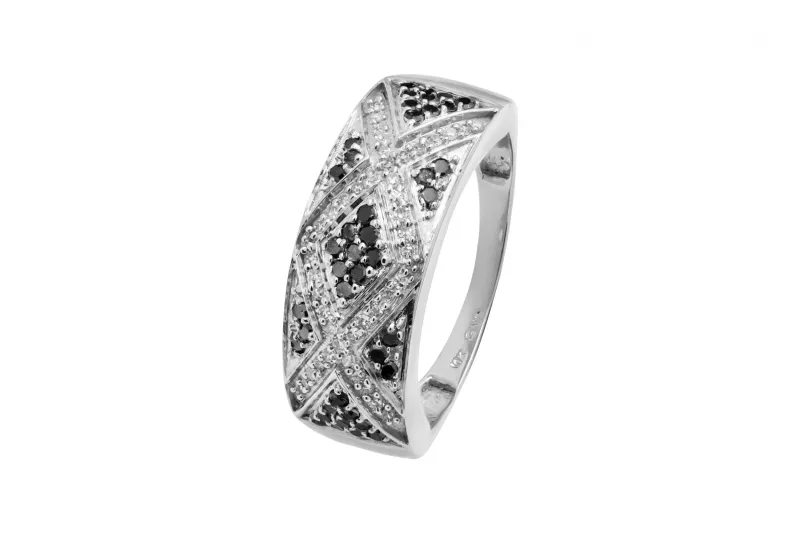 9ct White Gold Black & White Diamond Cross Patterned Ring 0.15ct 3.1g