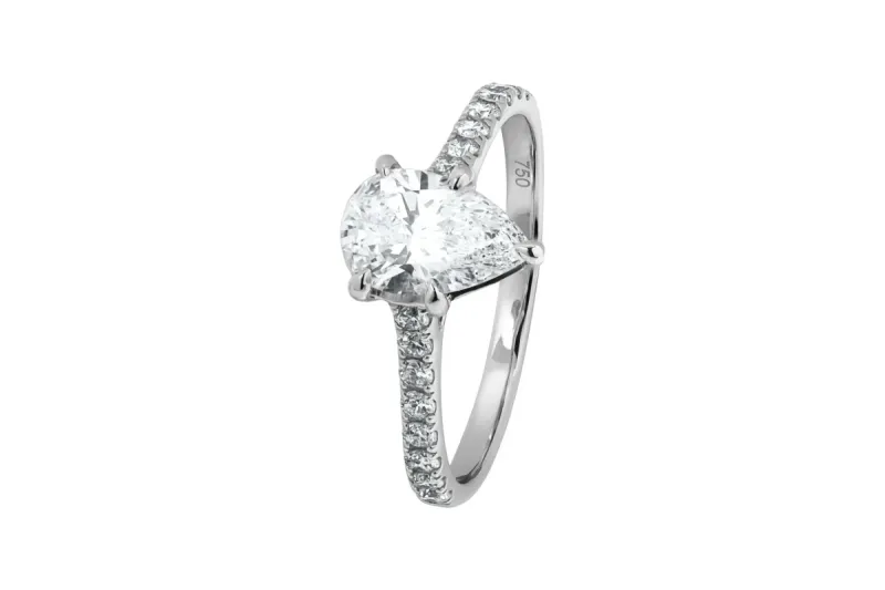 18ct White Gold Pear Hidden Halo Lab Diamond Ring 1.16ct IGI Certified