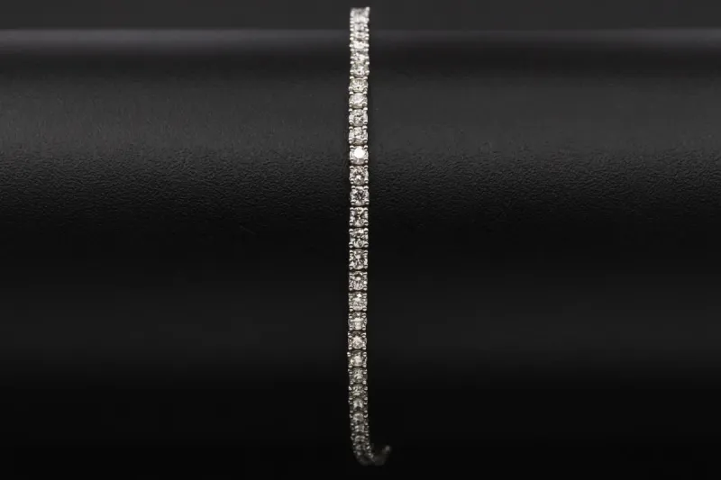 14ct White Gold Diamond Tennis Bracelets 2.40cts VS