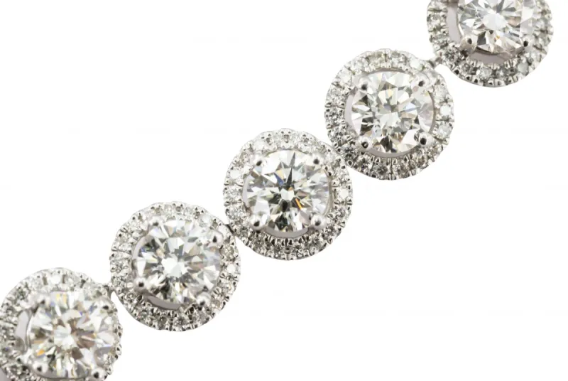 18ct White Gold Diamond Halo Statement Necklace 7.80ct