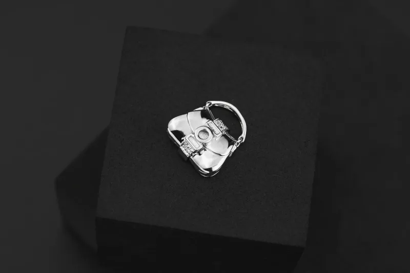 18ct White Gold Diamond Handbag Pendant